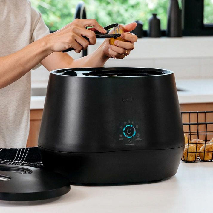 Lomi 2 kitchen countertop food recycler